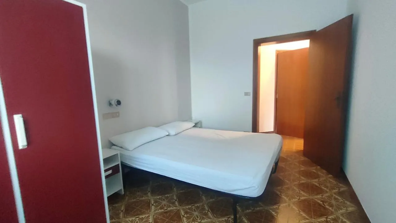 Villa Borghesi Fronte Spiaggia Con Parcheggio Privato Rimini Apartamento