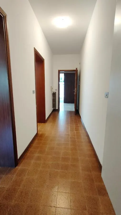 Villa Borghesi Fronte Spiaggia Con Parcheggio Privato Rimini