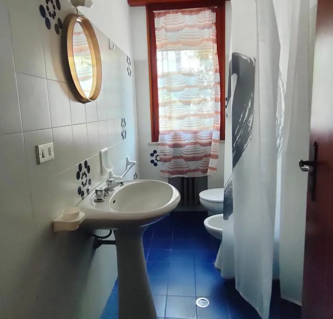 Villa Borghesi Fronte Spiaggia Con Parcheggio Privato Rimini Itália