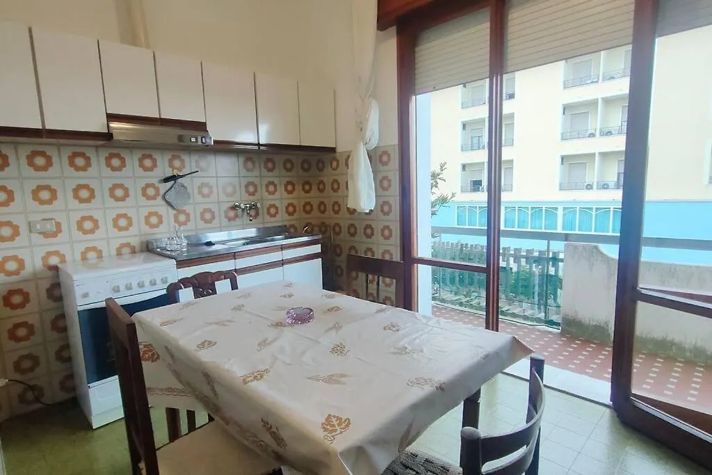 Villa Borghesi Fronte Spiaggia Con Parcheggio Privato Rimini Italië