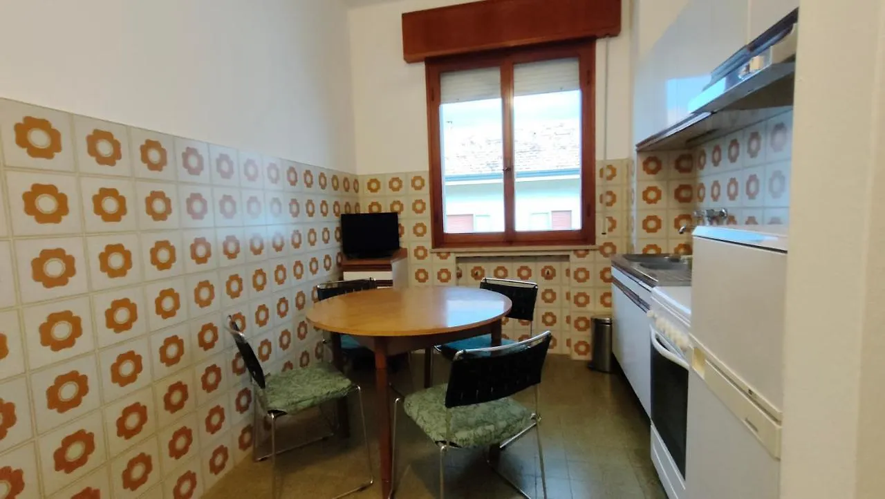 Villa Borghesi Fronte Spiaggia Con Parcheggio Privato Rimini 0*,